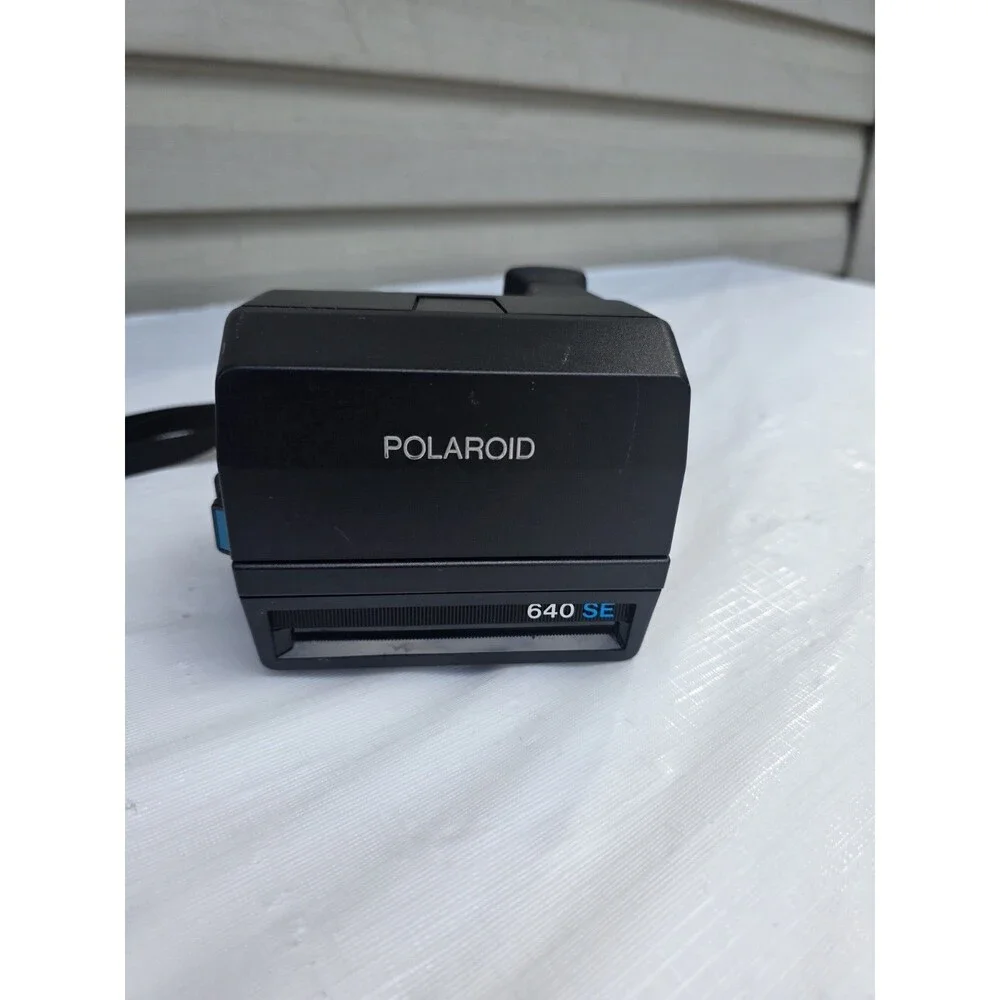 Vintage Polaroid Sun 640 Special Edit. Autofocus Instant Land Camera 640 Series